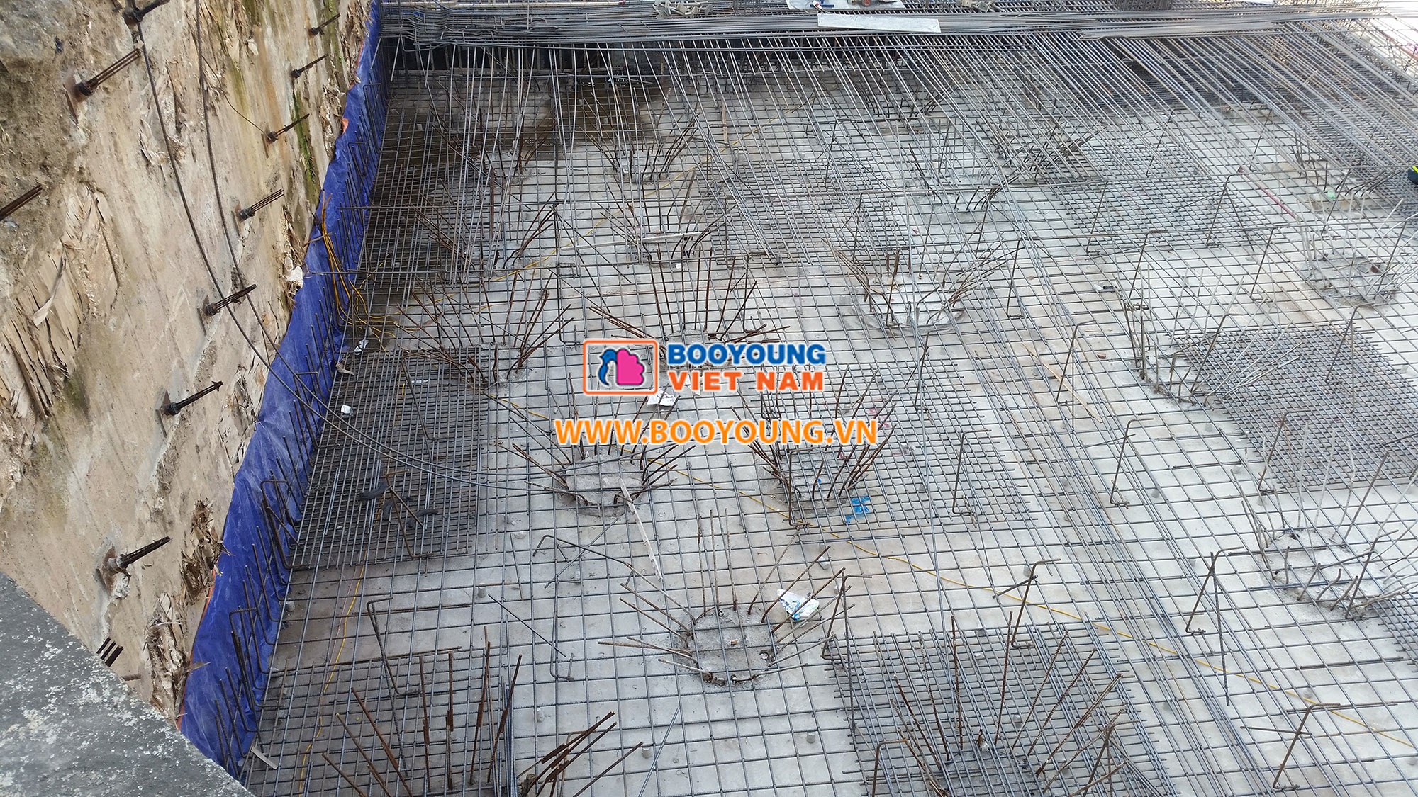 Hình ảnh thực tế thi công phần điện tầng hầm tòa CT7